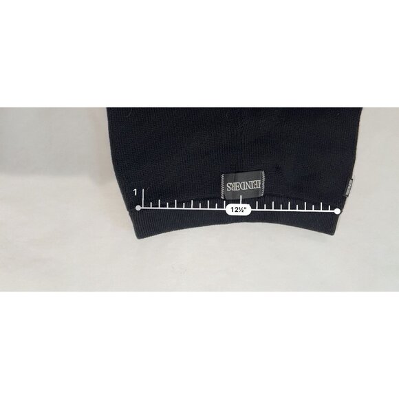 Reinders Devon Destroyed Pants in True Black - Picture 4 of 5